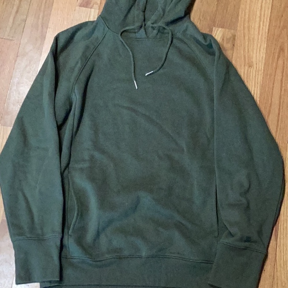 Sweatshirt Bundle - image 1